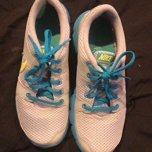 Women’s NIKE athletic sneakers